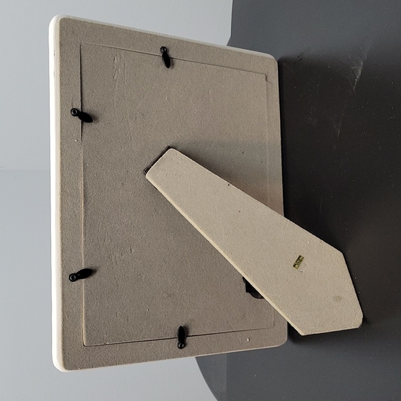 Quilted Ceramic Shabby Chic Floral Large Picture Frame - Picture 9 of 9